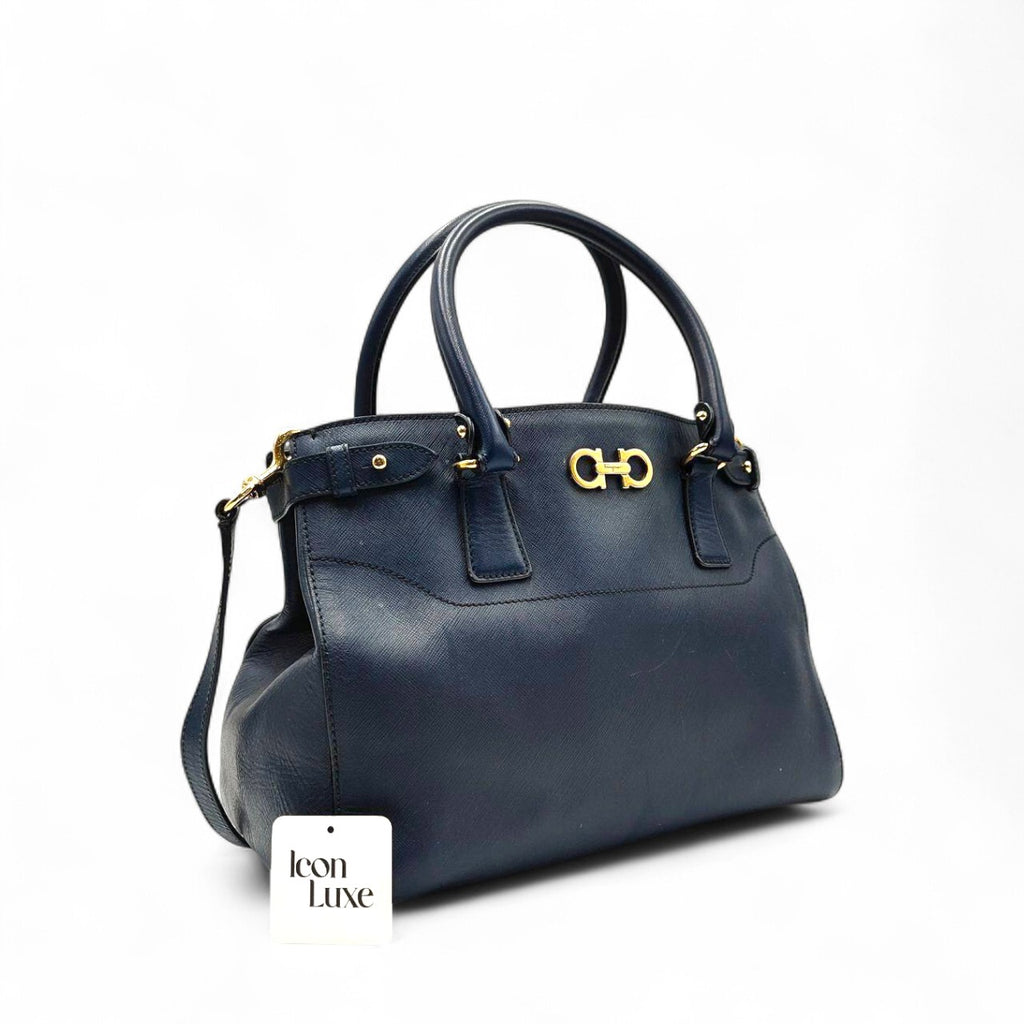 Ferragamo Saffiano Leather In Black Medium Handbag