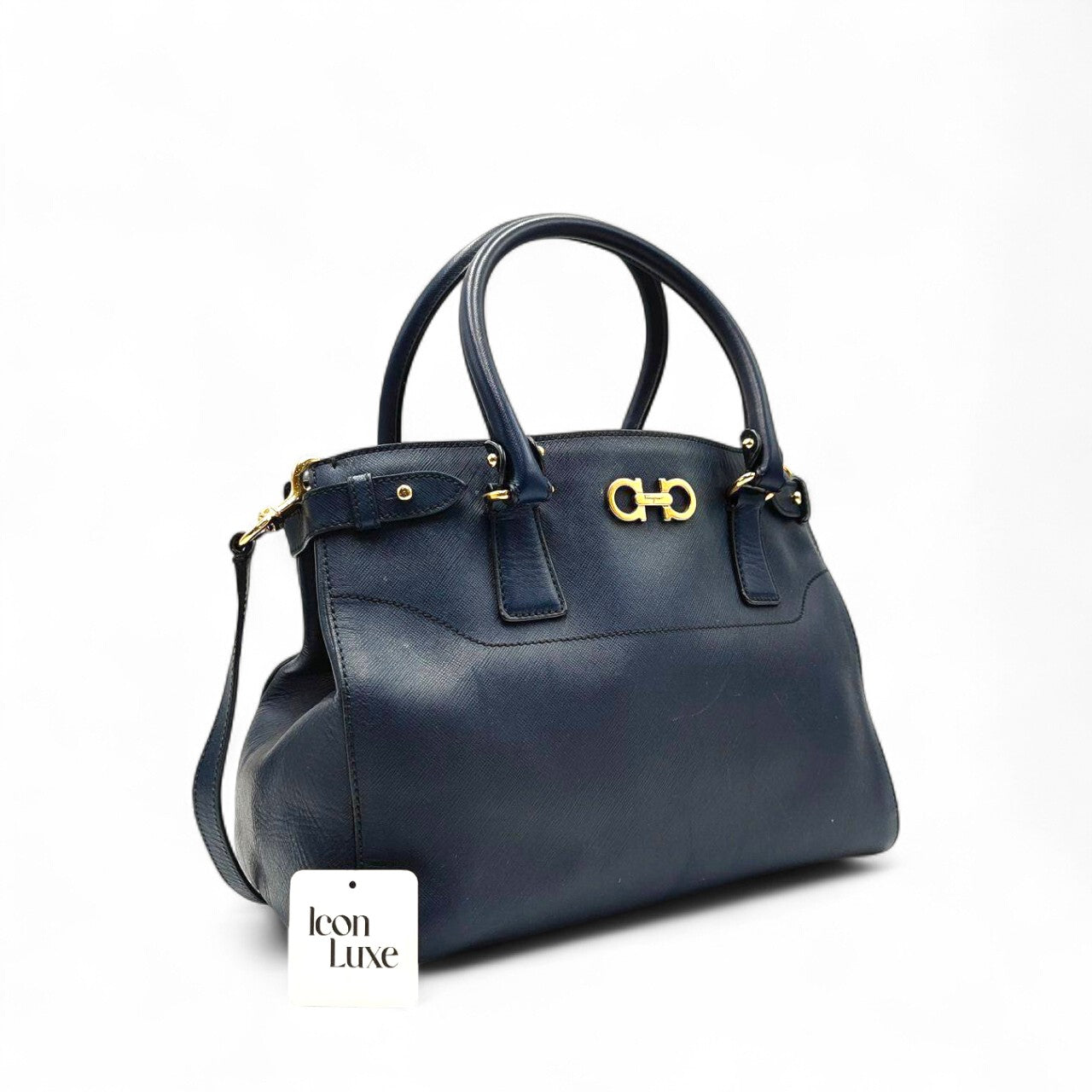 Ferragamo Saffiano Leather In Black Medium Handbag